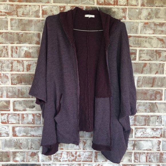 Urban Outfitters Truly Madly Deeply burgundy Hood oversized Poncho Cardigan XS - Picture 4 of 13